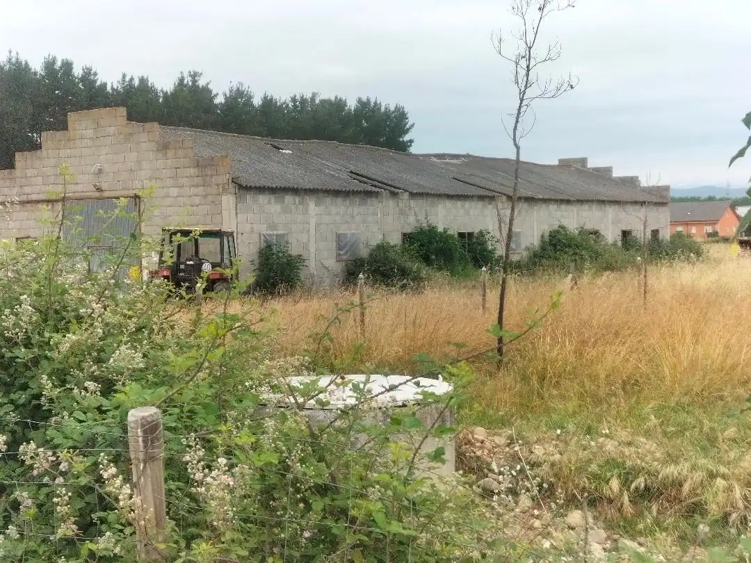 Terreno industrial en venta en Ponferrada