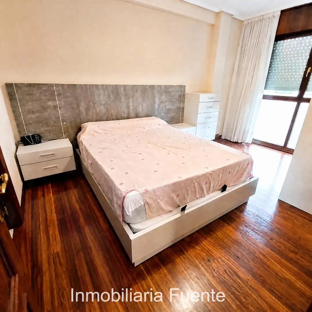 Schlafzimmer von Wohnung zum Verkauf in Zalla  mit Heizung, Abstellraum und Möbliert