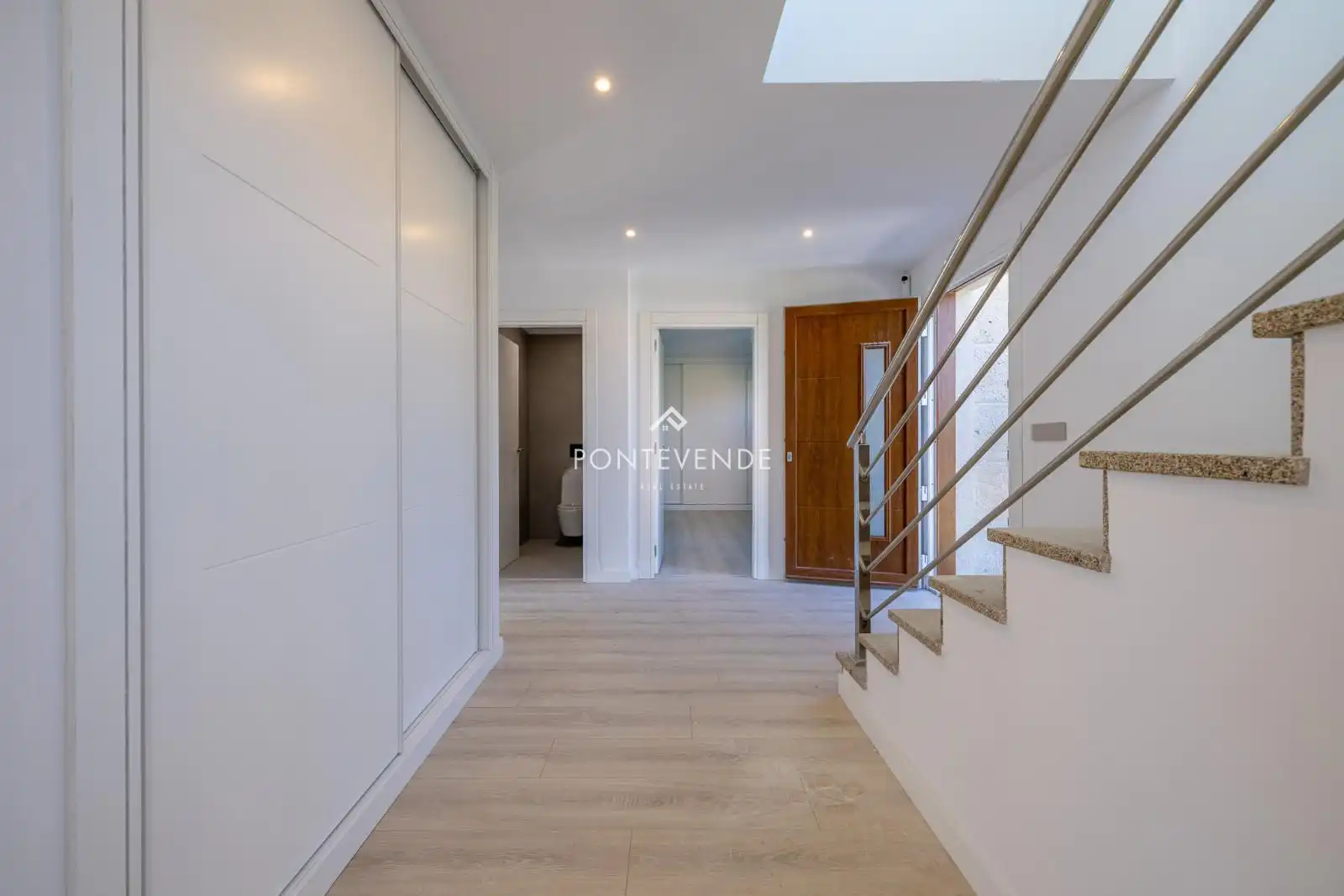 Houses for sale in Sanxenxo  with Private garden, Parquet flooring and Terrace