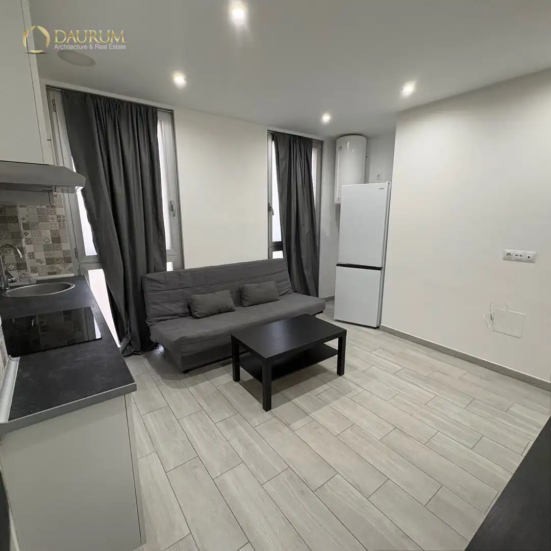 Sala de estar de Piso en venta en Coslada con Calefacción y Amueblado