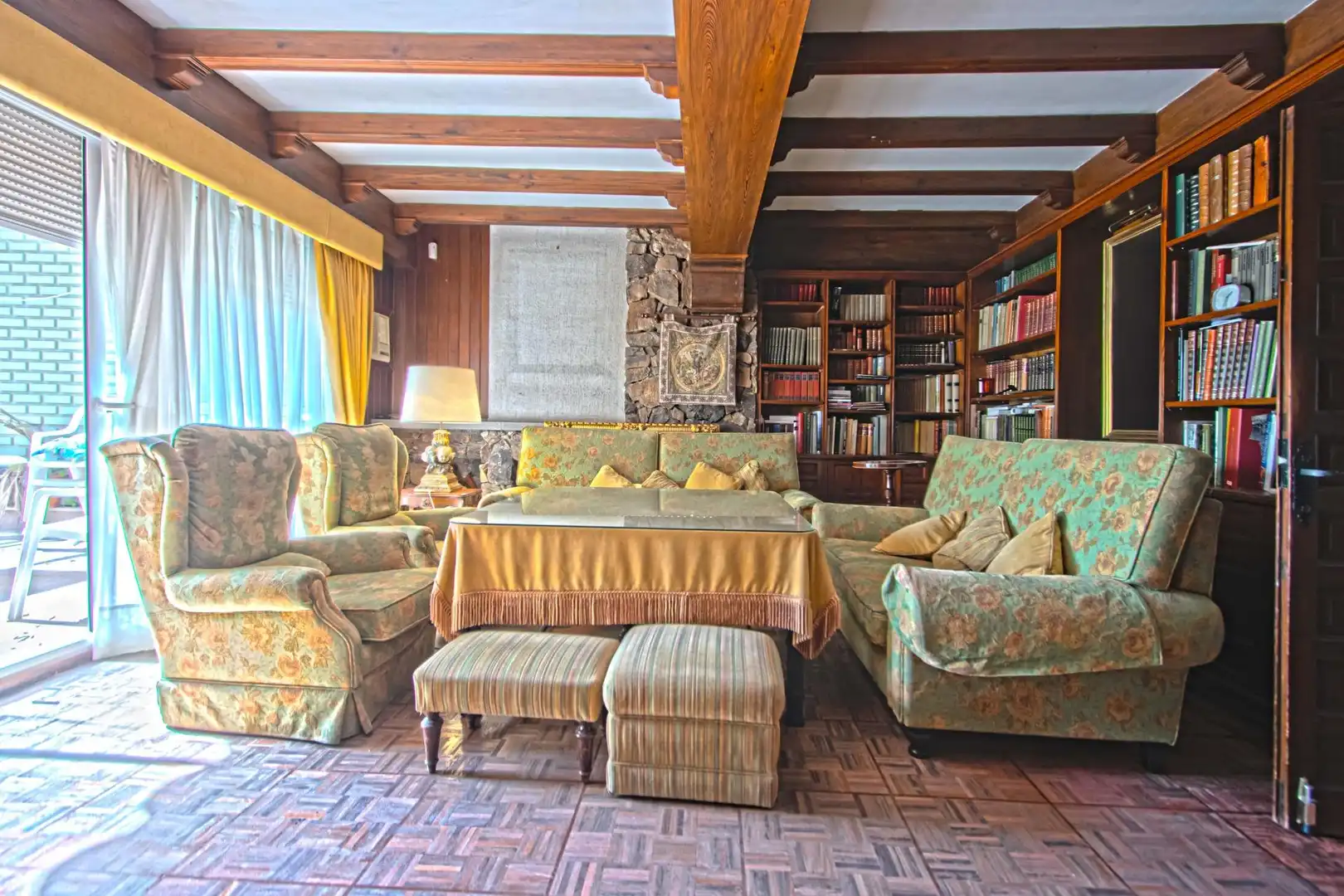 Wohnzimmer von Dachboden zum Verkauf in Sevilla mit Terrasse