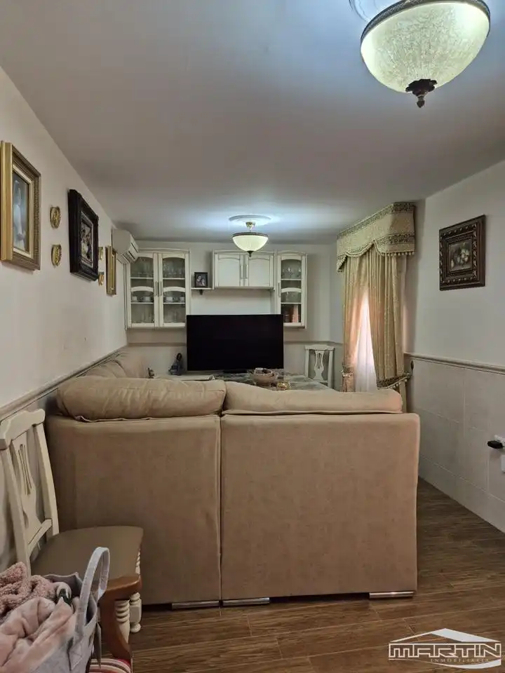 Sala de estar de Casa o chalet en venta en Lucena con Aire acondicionado, Terraza y Trastero