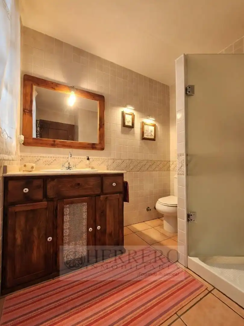 Baño de Casa adosada en venta en Gandia con Aire acondicionado, Calefacción y Jardín privado