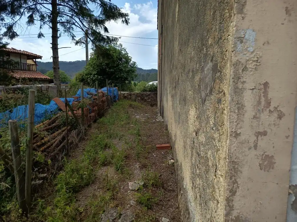 Casa o xalet en venda en Llanera amb Moblat