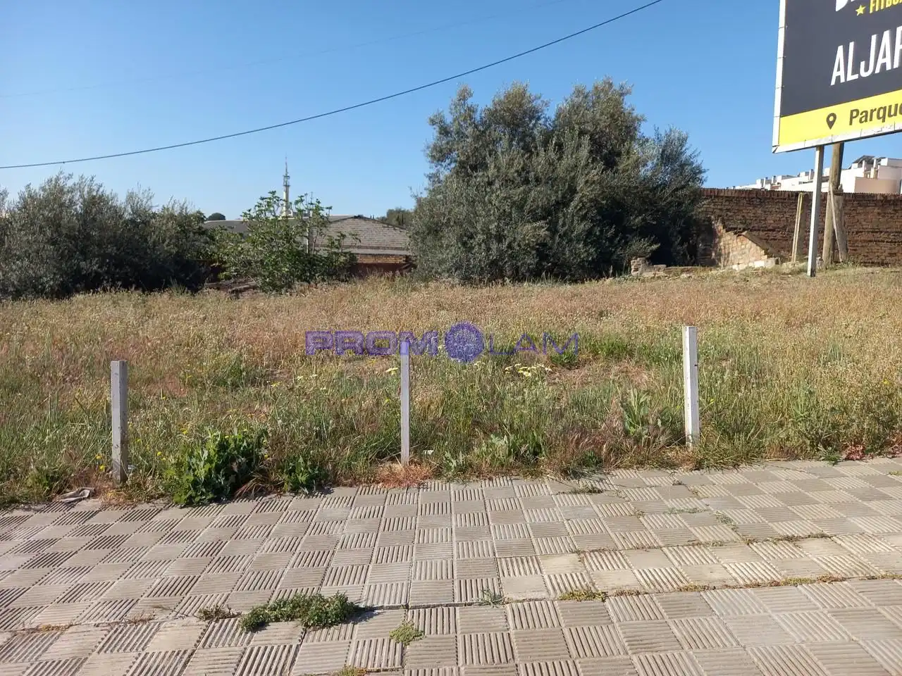 Residential for sale in Tomares