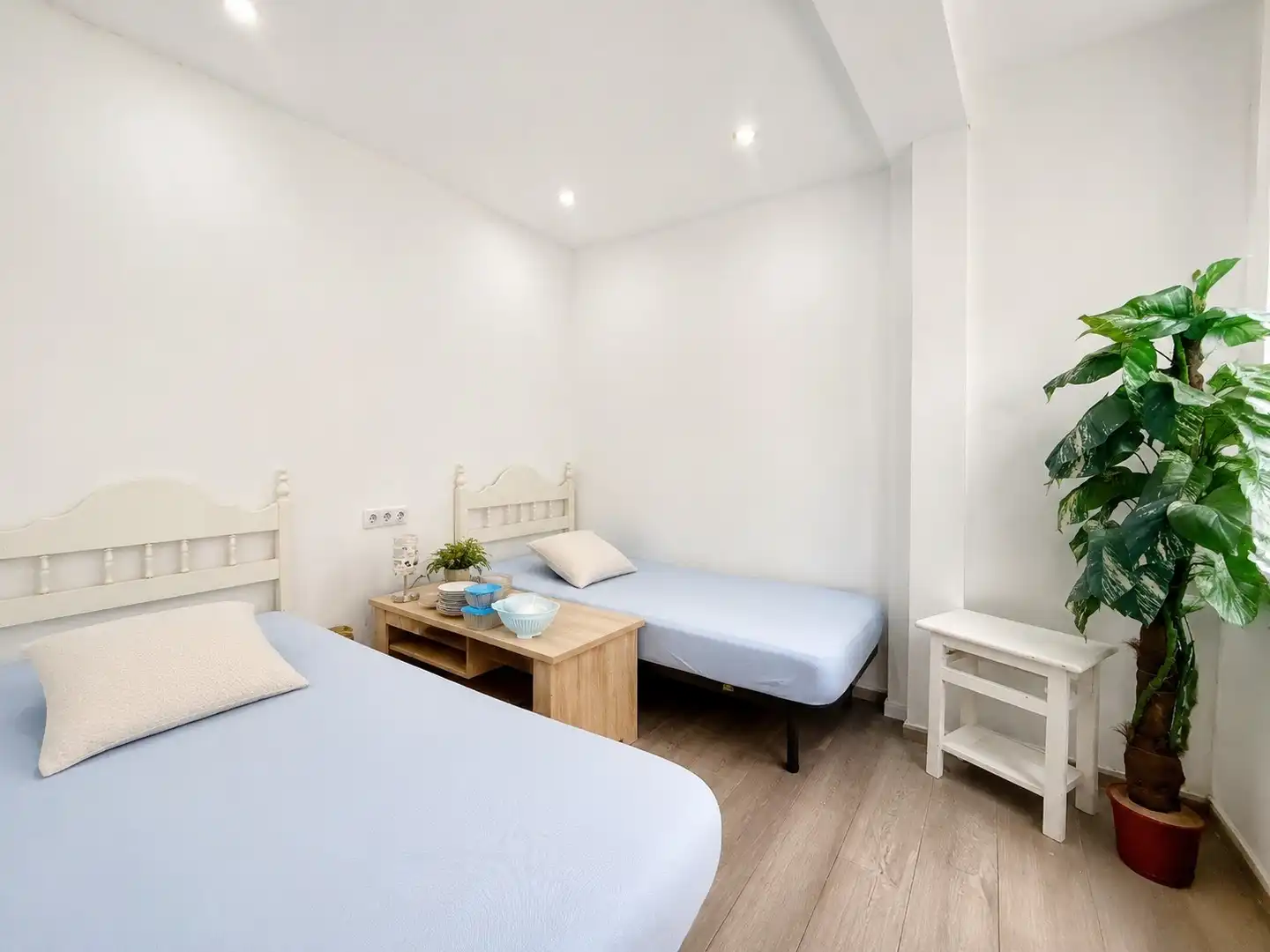 Bedroom of Flat for sale in Torrevieja  with Air Conditioner, Heating and Terrace