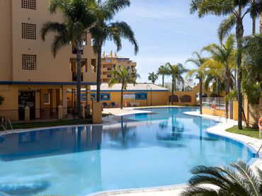 Àtic amb piscina en venda a San Pedro de Alcántara