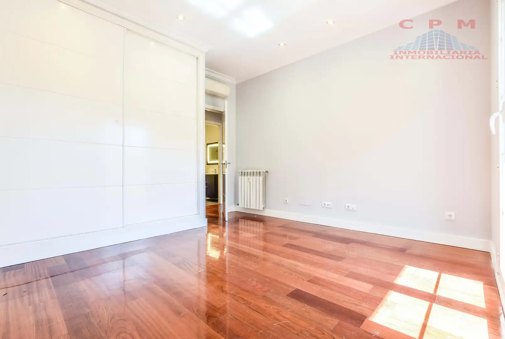 Bedroom of Flat for rent in Madrid  with Air Conditioner, Heating and Parquet flooring
