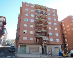 Exterior view of Flat for sale in Ávila Capital