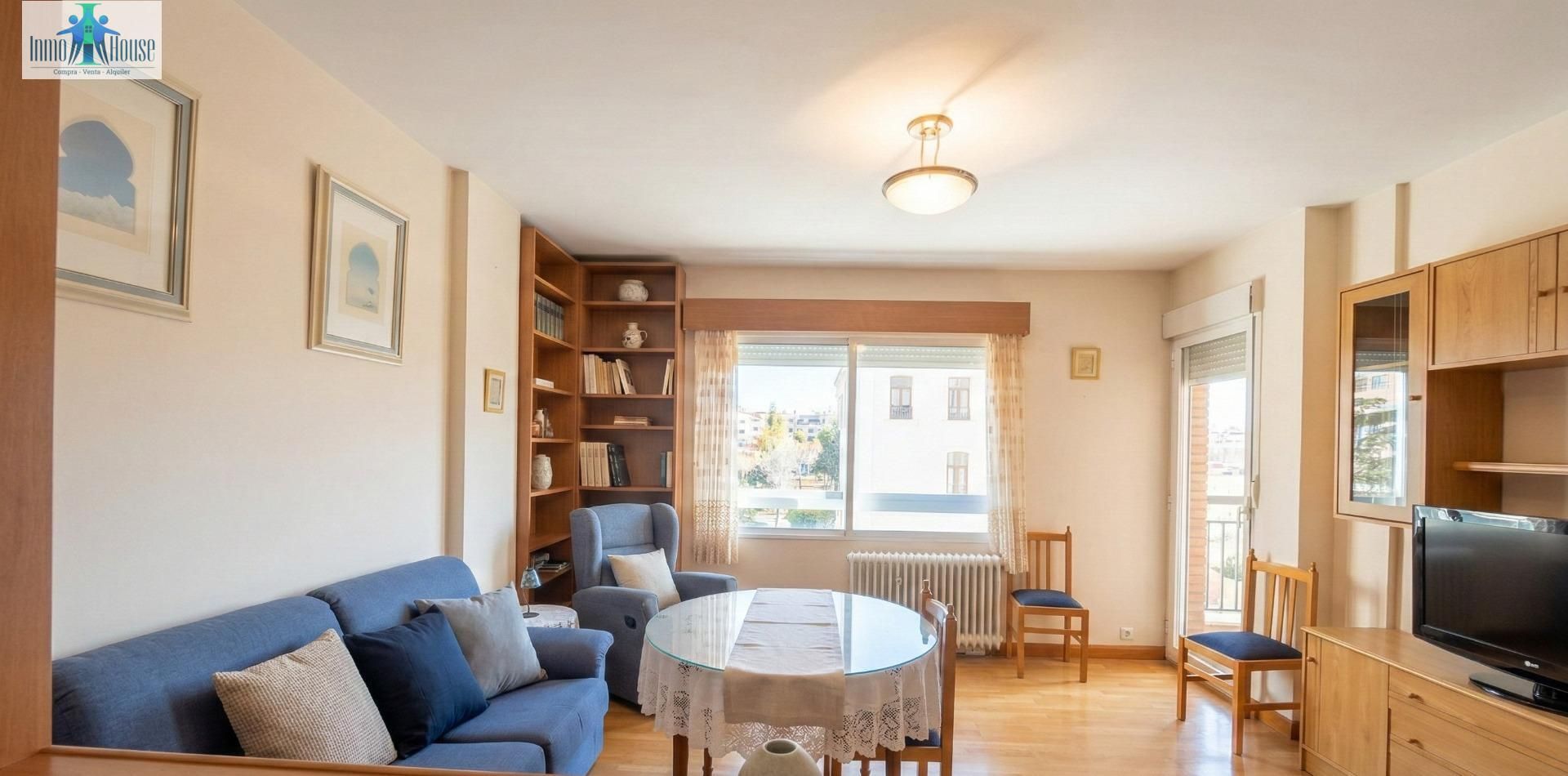 Living room of Flat for sale in  Albacete Capital  with Heating, Storage room and Furnished