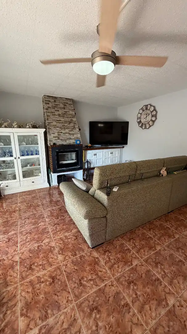 Sala d'estar de Casa o xalet en venda en Creixell amb Aire condicionat, Jardí privat i Terrassa