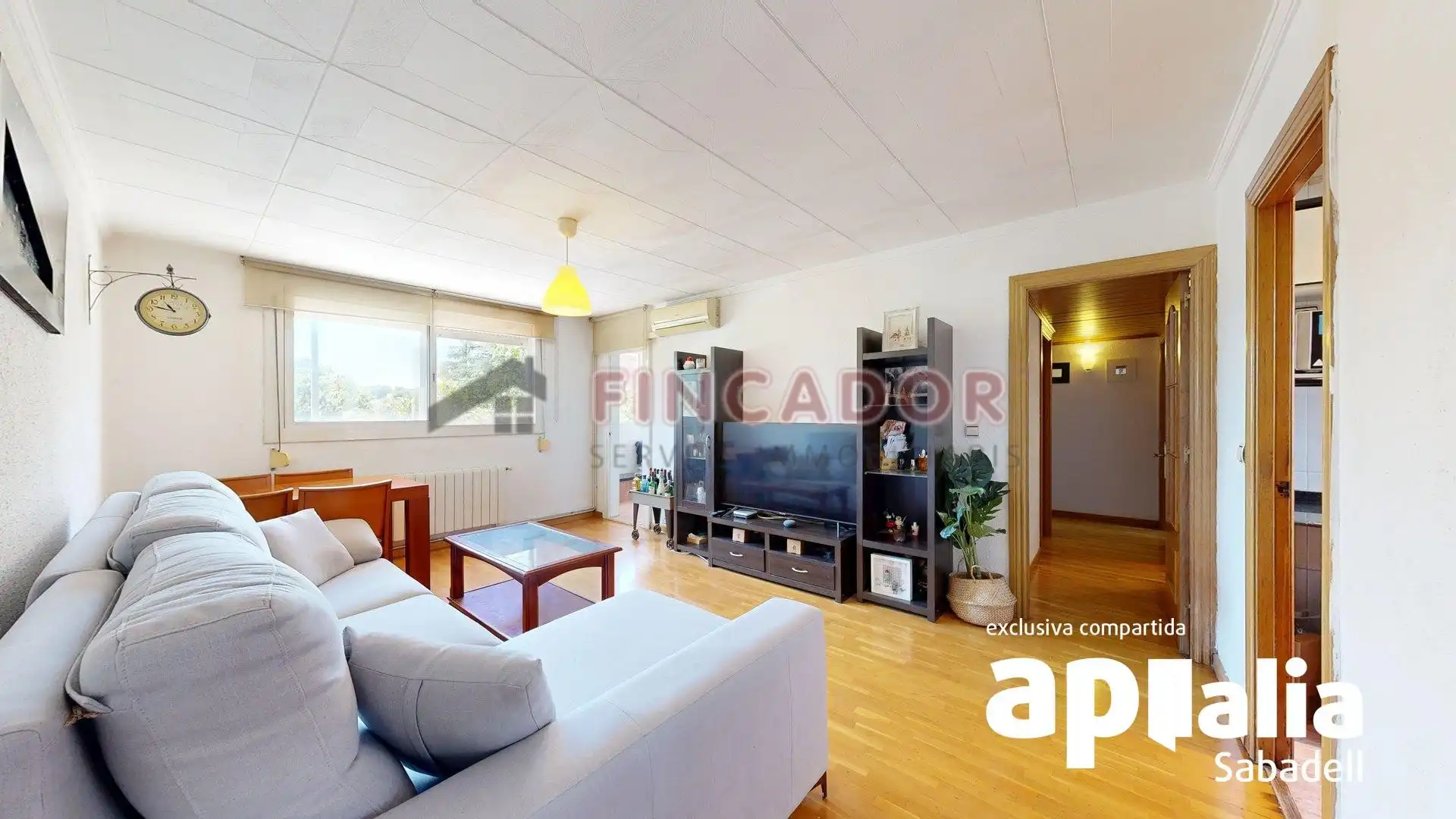 Habitación de Piso en venta en Badia del Vallès con Aire acondicionado, Calefacción y Parquet