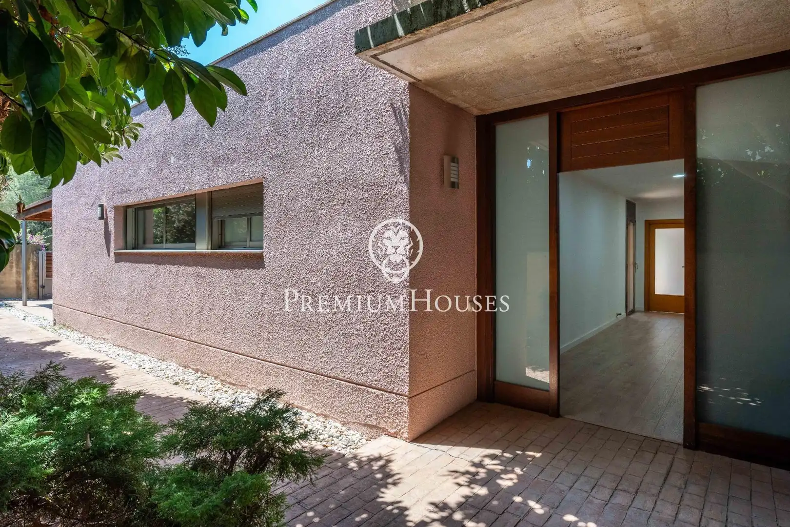 Vista exterior de Casa o chalet en venta en El Catllar  con Aire acondicionado, Calefacción y Jardín privado