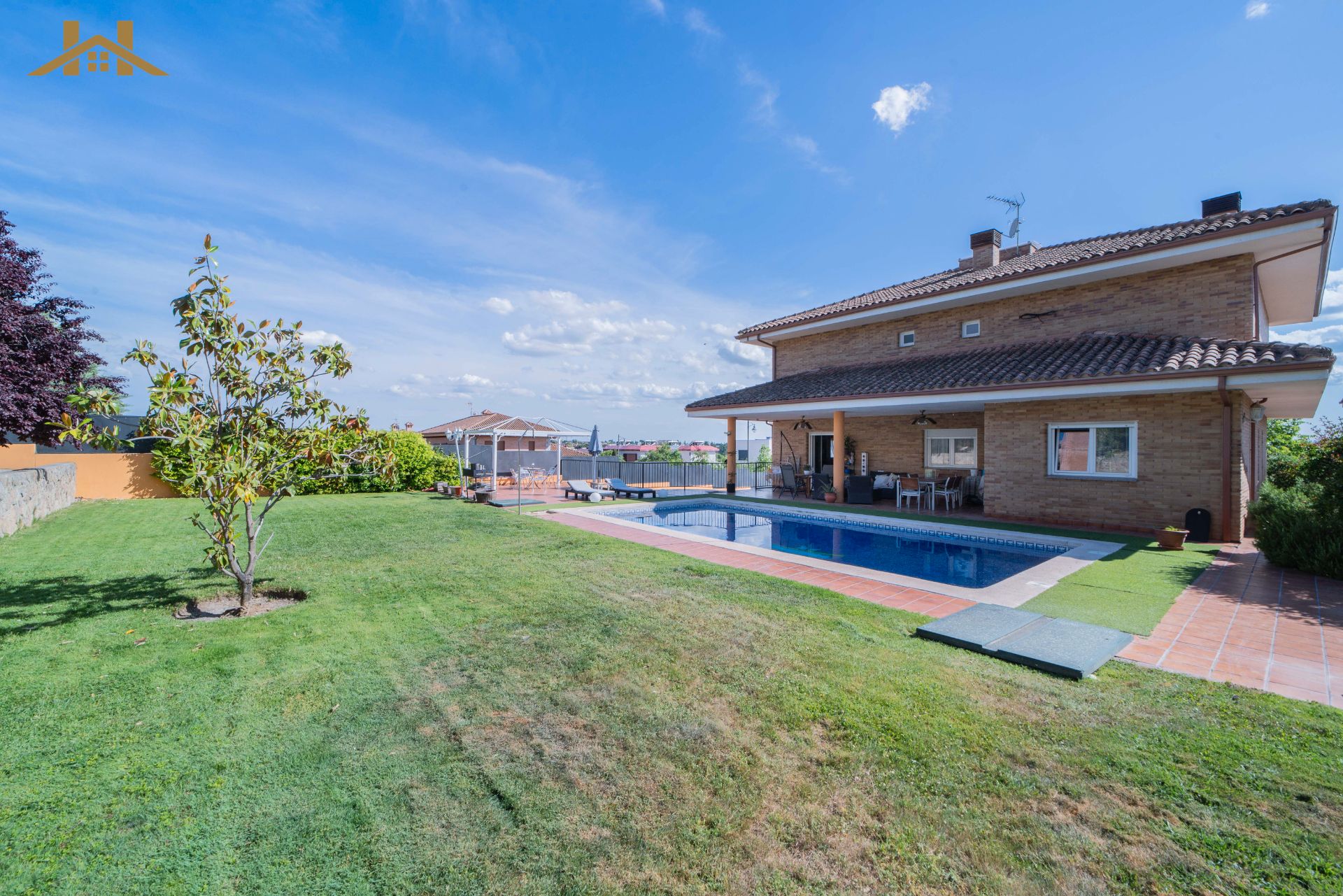 Jardí de Casa o xalet en venda en Villaviciosa de Odón amb Aire condicionat, Calefacció i Jardí privat
