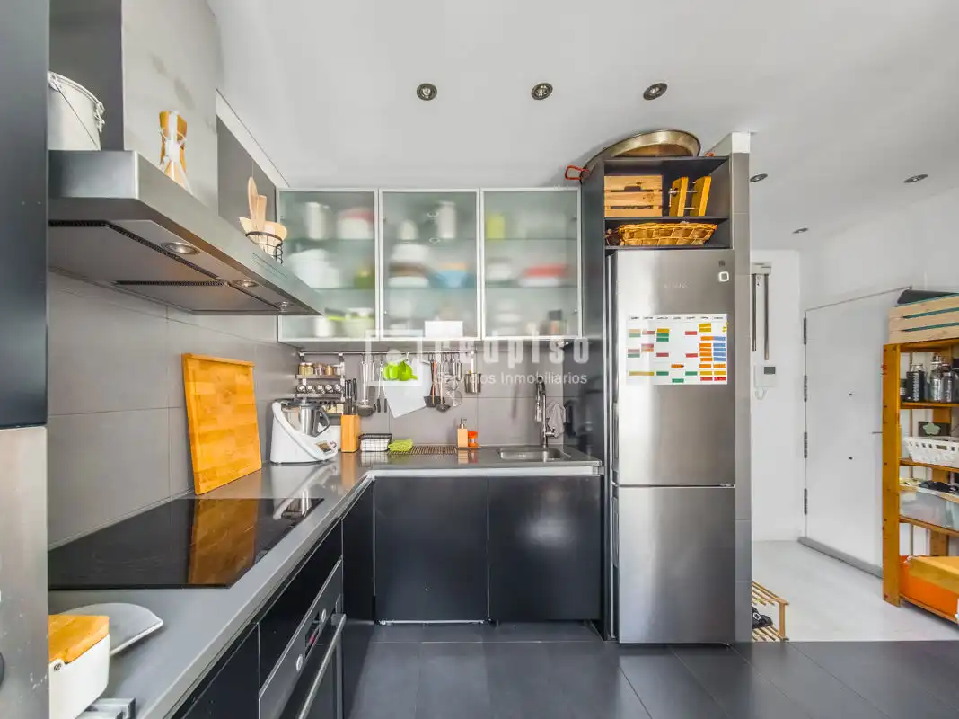 Kitchen of Attic for sale in Madrid  with Air Conditioner, Heating and Terrace