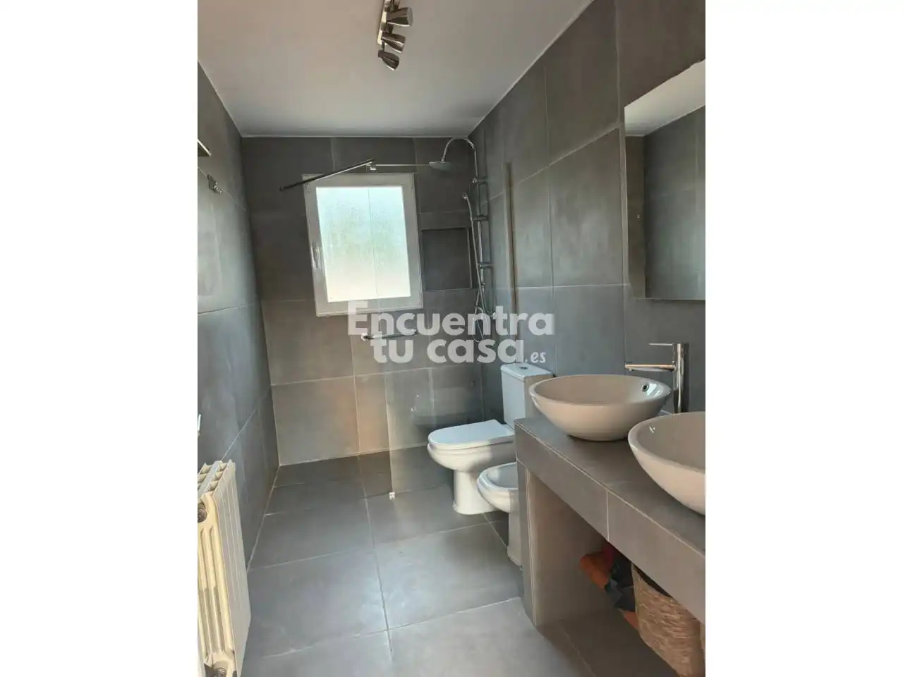 Baño de Casa adosada de alquiler en Altea con Aire acondicionado, Calefacción y Jardín privado