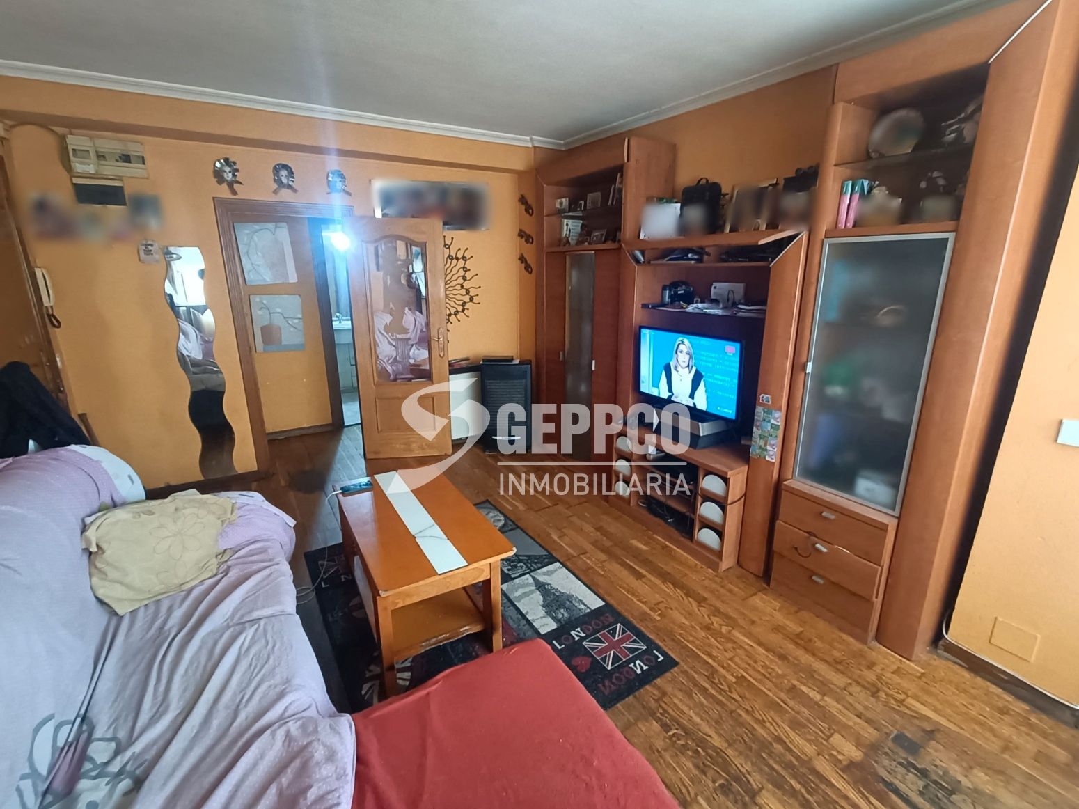 Living room of Flat for sale in  Madrid Capital  with Heating and Terrace