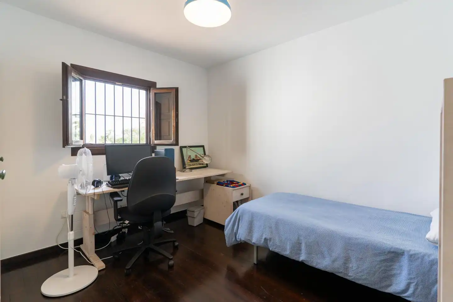 Habitación de Casa o chalet en venta en Santa Pola con Calefacción, Jardín privado y Parquet