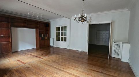 Foto 4 von Wohnung zum Verkauf in Heros Kalea, 28, Ensanche - Moyua - Diputación, Bilbao