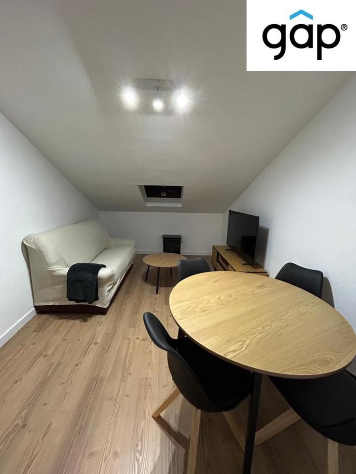 Piso de alquiler en Cuenca Capital con Amueblado