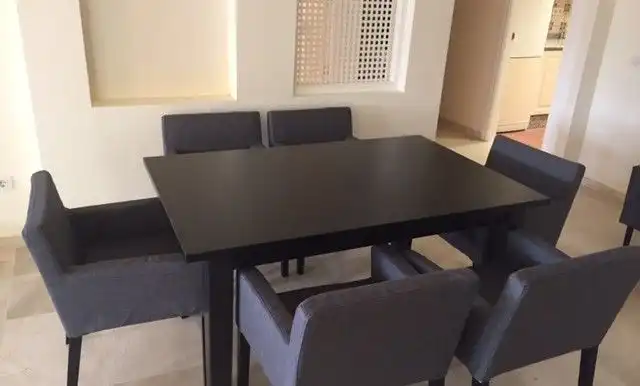 Comedor de Apartamento de alquiler en Estepona con Aire acondicionado, Calefacción y Jardín privado