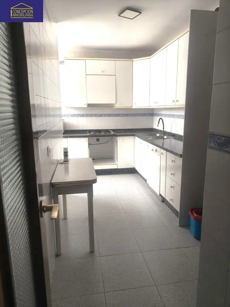 Küche von Wohnung zum Verkauf in Córdoba mit Terrasse und Balkon