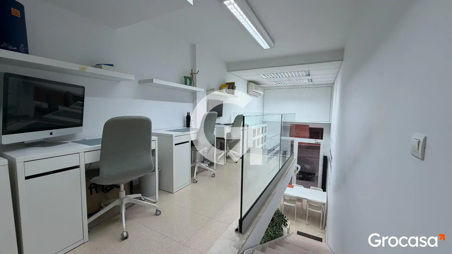 Commercial properties for sale in Cornellà de Llobregat  with Air Conditioner