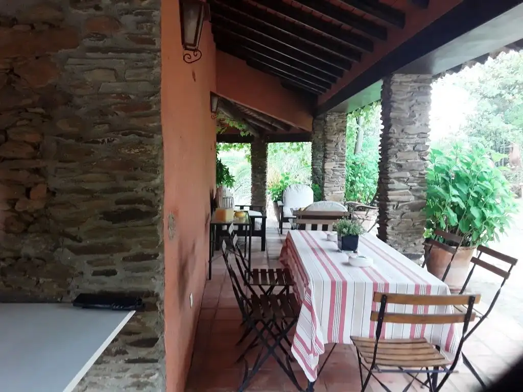 Terraza de Finca rústica en venta en Trujillo con Aire acondicionado, Calefacción y Jardín privado