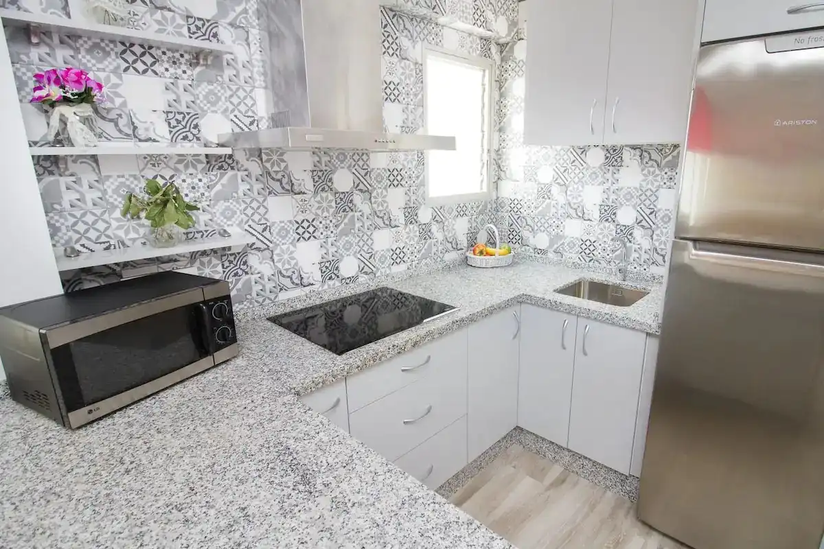 Cocina de Piso de alquiler en Málaga con Aire acondicionado y Amueblado