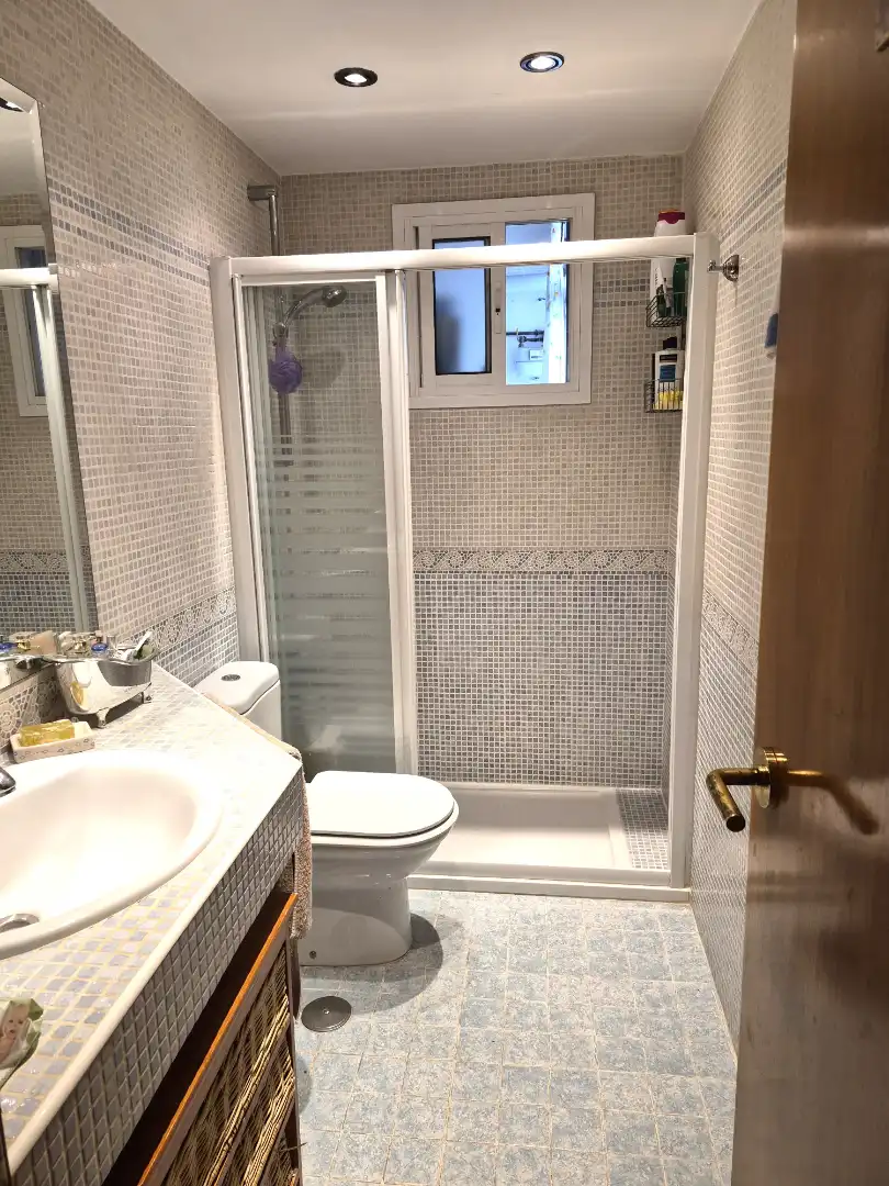 Baño de Piso en venta en San Fernando de Henares con Aire acondicionado, Calefacción y Parquet