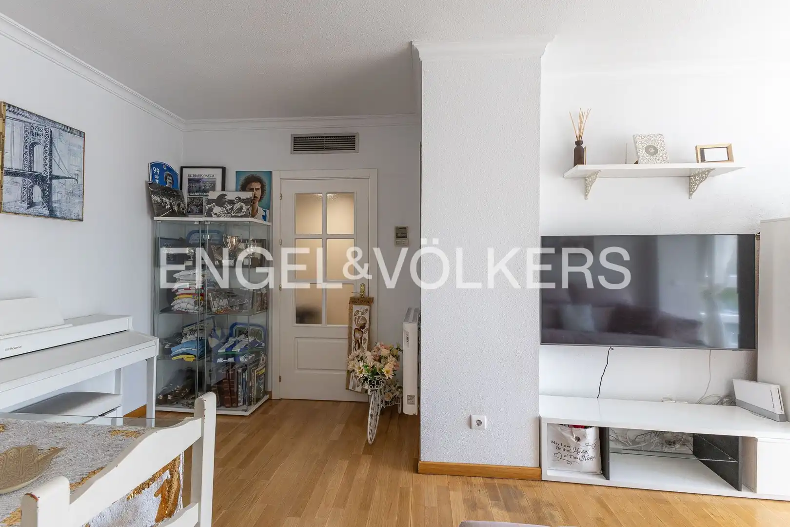 Sala de estar de Piso en venta en Madrid con Aire acondicionado, Calefacción y Piscina