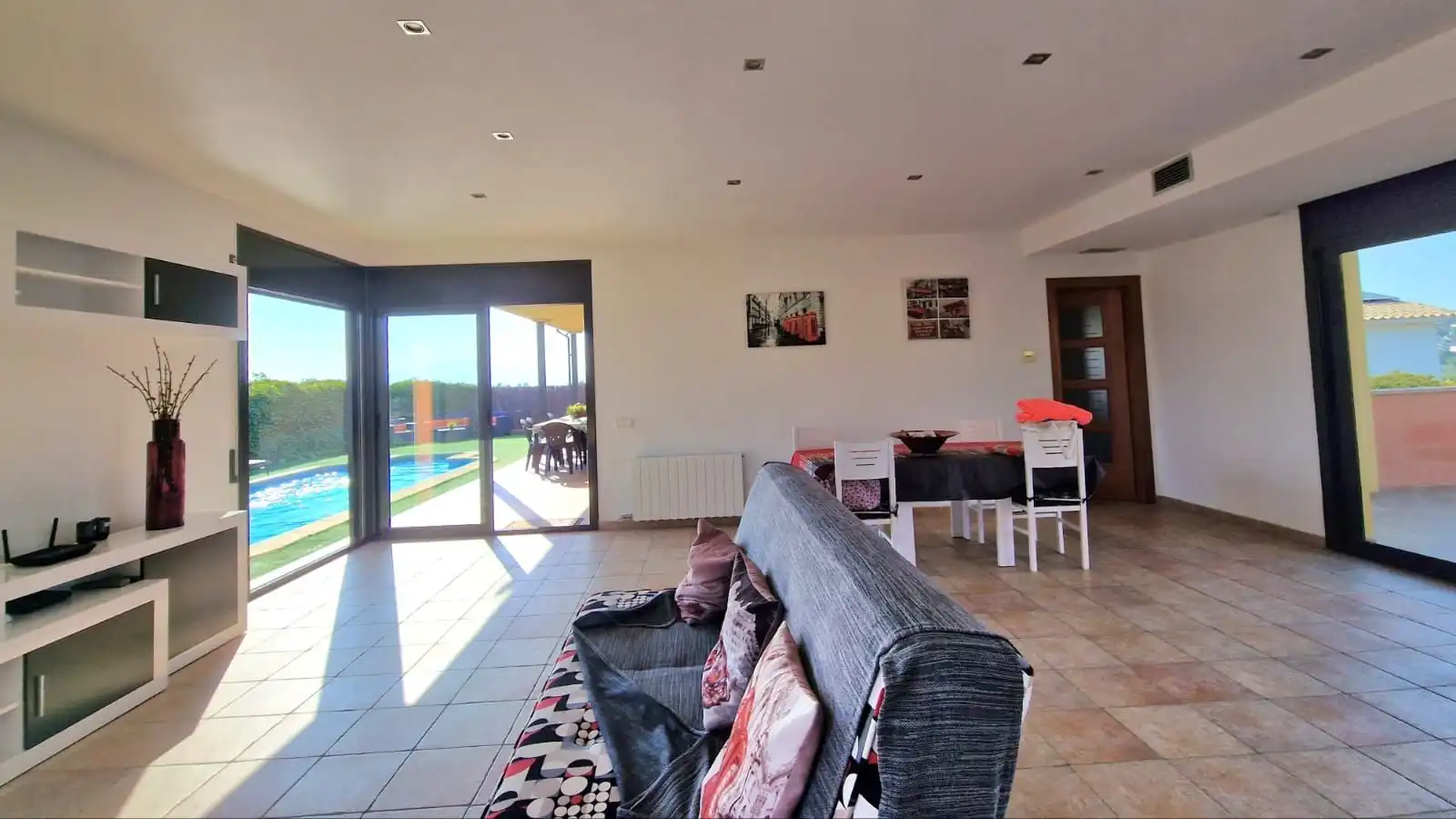 House with pool for sale in Lloret Residencial - Montlloret, imagen 6