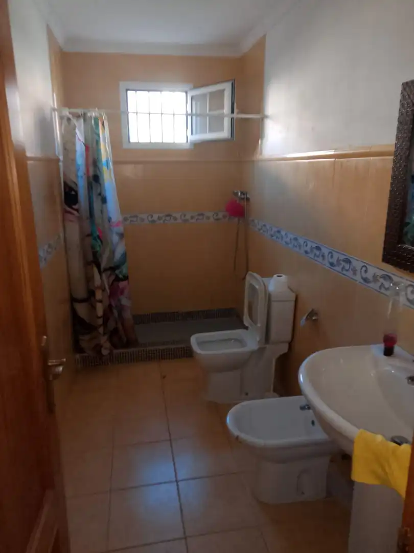 Badezimmer von Haus oder Chalet zum Verkauf in Mijas mit Klimaanlage, Heizung und Privatgarten