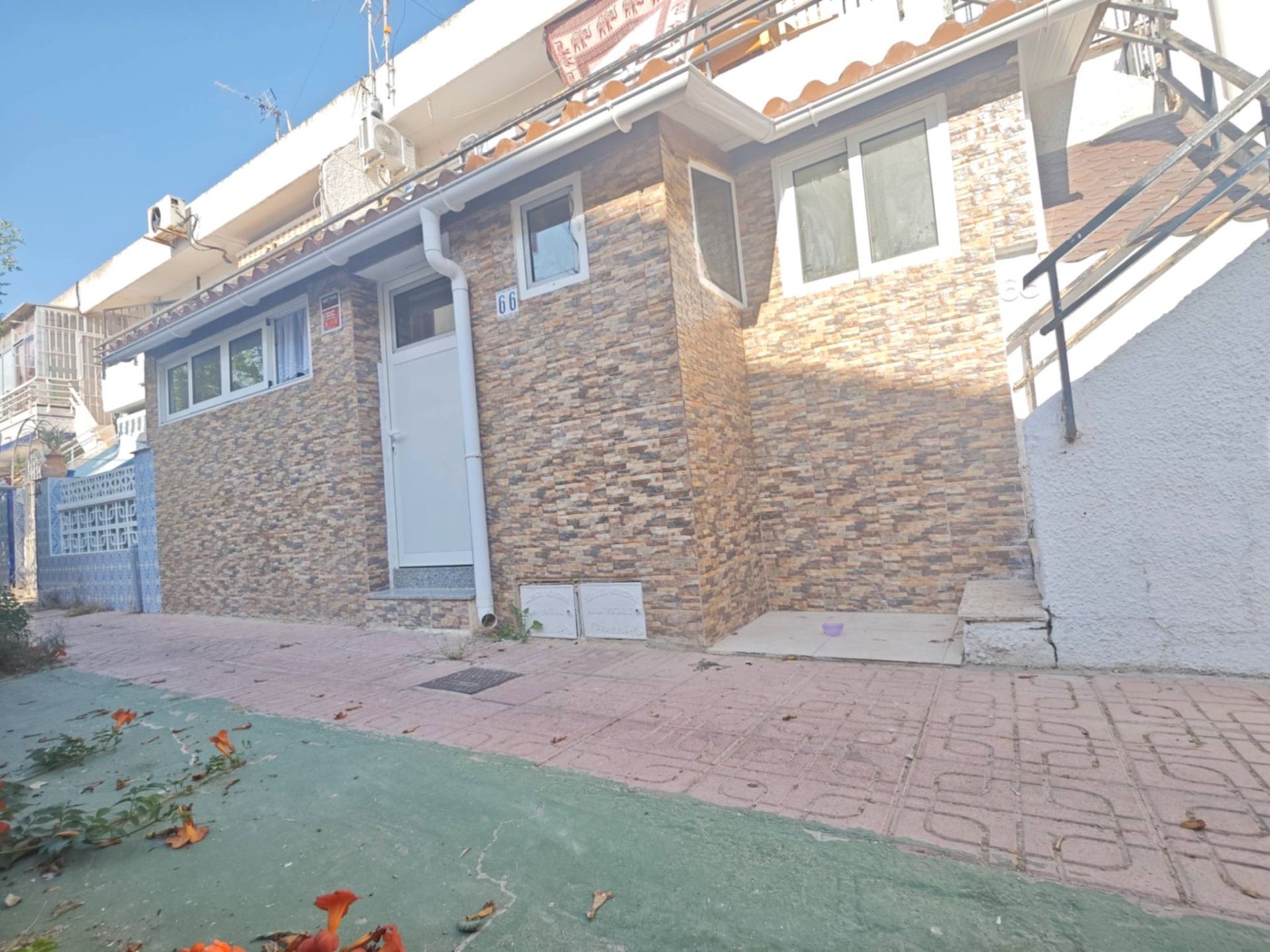 Exterior view of Planta baja for sale in Torrevieja  with Private garden, Terrace and Storage room