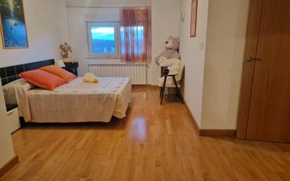 Bedroom of Flat for sale in Lugo Capital