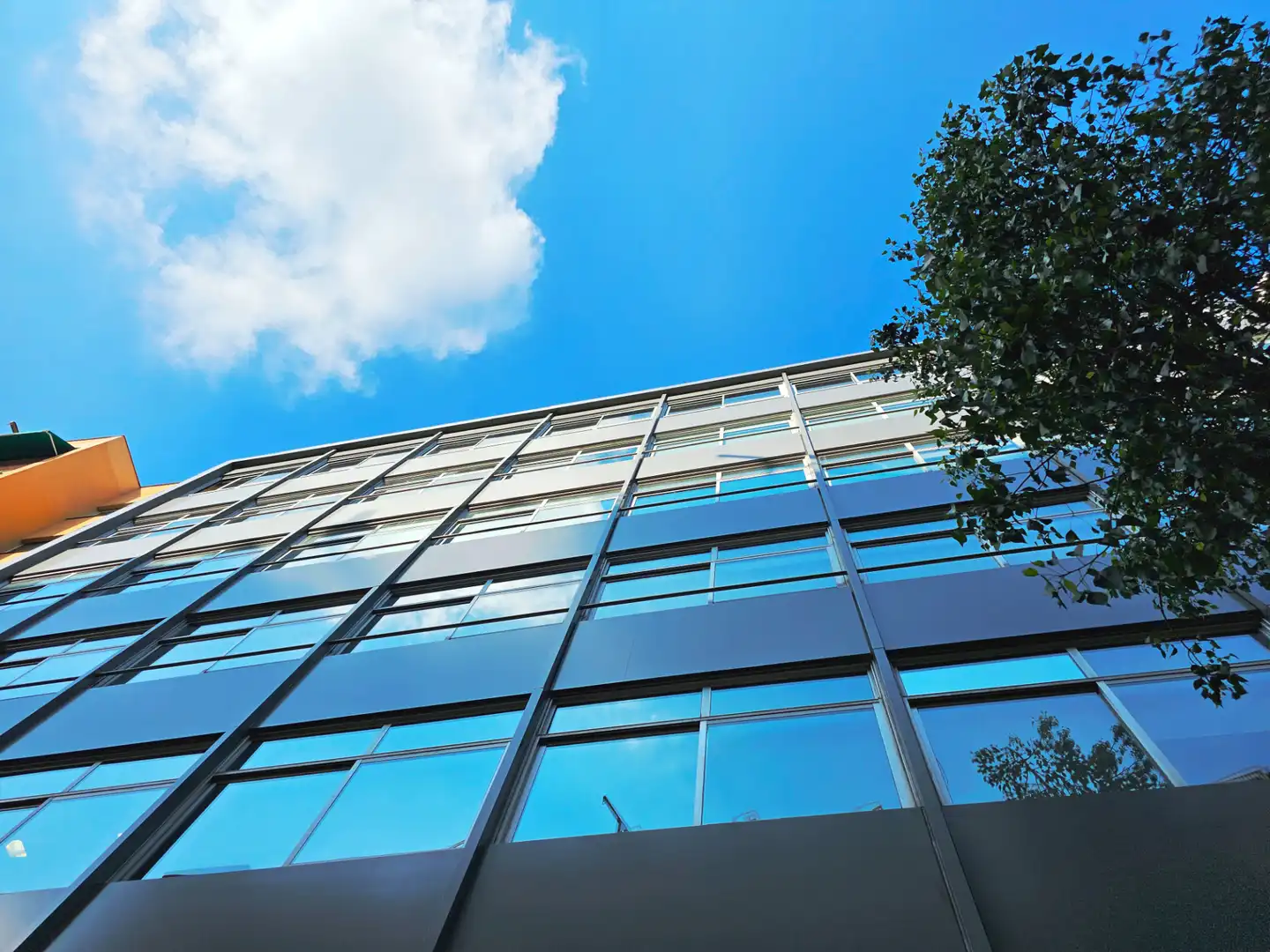 Vista exterior de Oficina de alquiler en Barcelona con Aire acondicionado, Calefacción y Terraza
