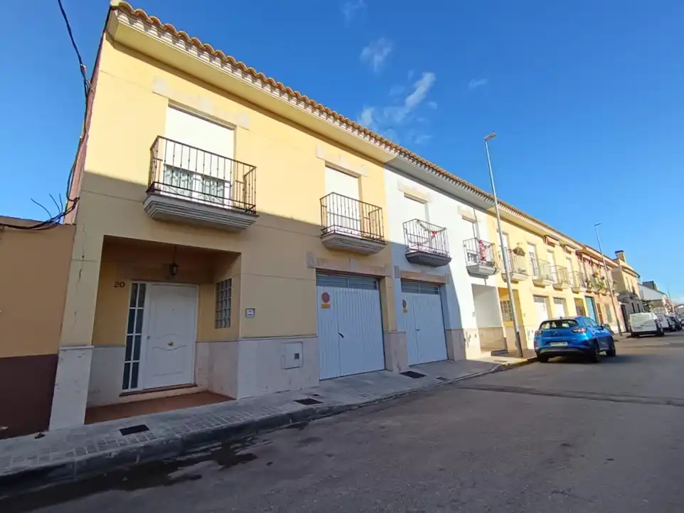 Vista exterior de Casa o chalet en venta en Daimiel