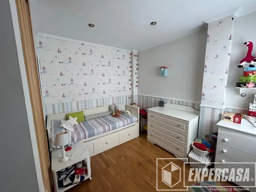Habitación de Piso en venta en Riba-roja de Túria con Aire acondicionado y Terraza