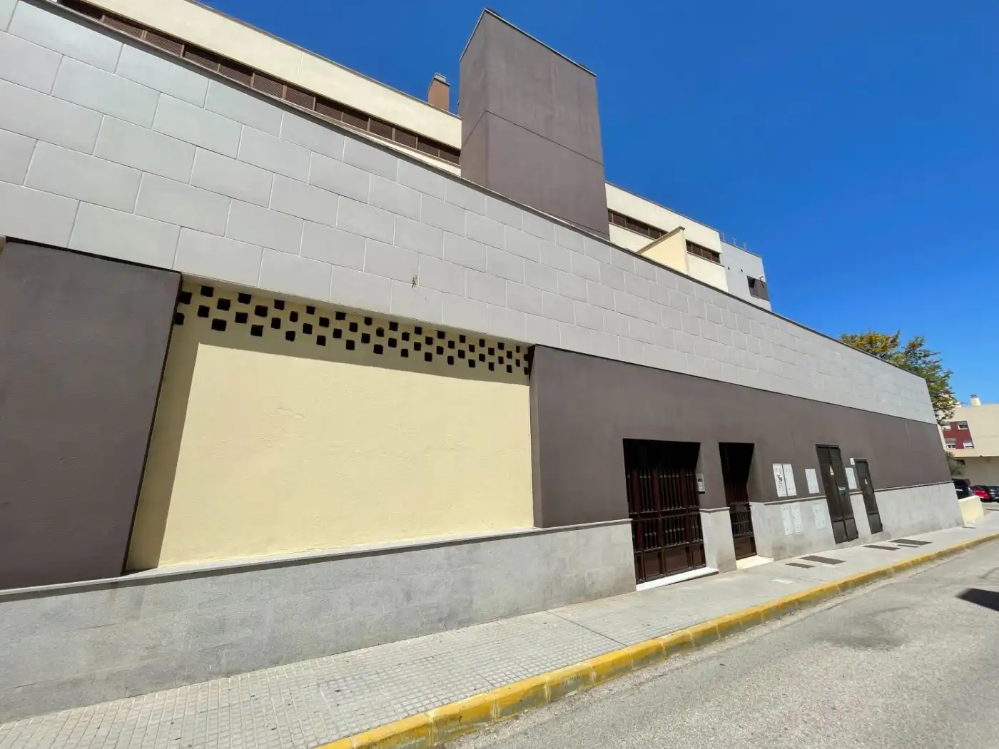 Vista exterior de Pis en venda en Chiclana de la Frontera