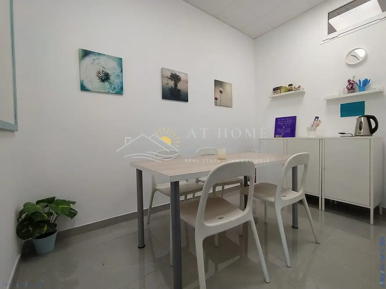 Comedor de Local en venta en Vélez-Málaga
