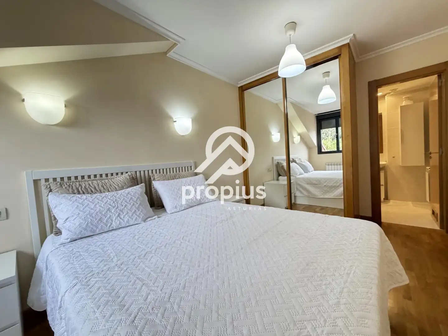 Bedroom of Flat for sale in Llanes  with Heating and Furnished
