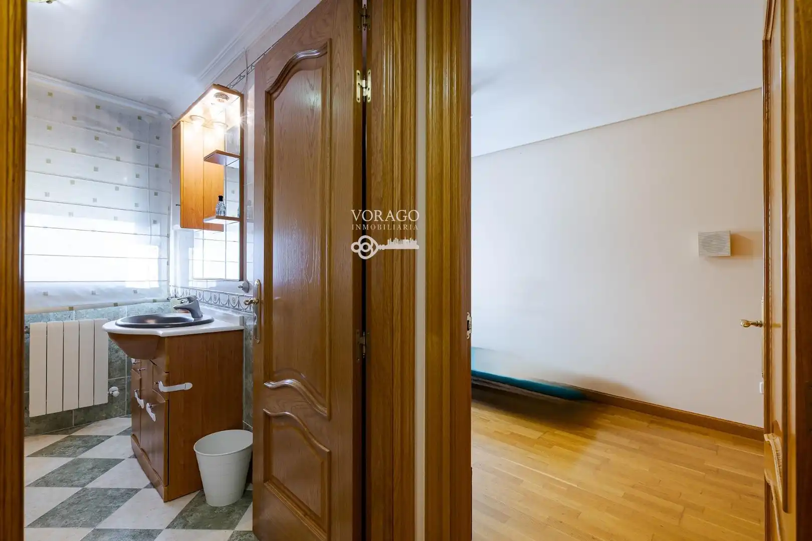 Habitación de Casa o chalet en venta en Villanueva de la Torre con Calefacción, Jardín privado y Terraza