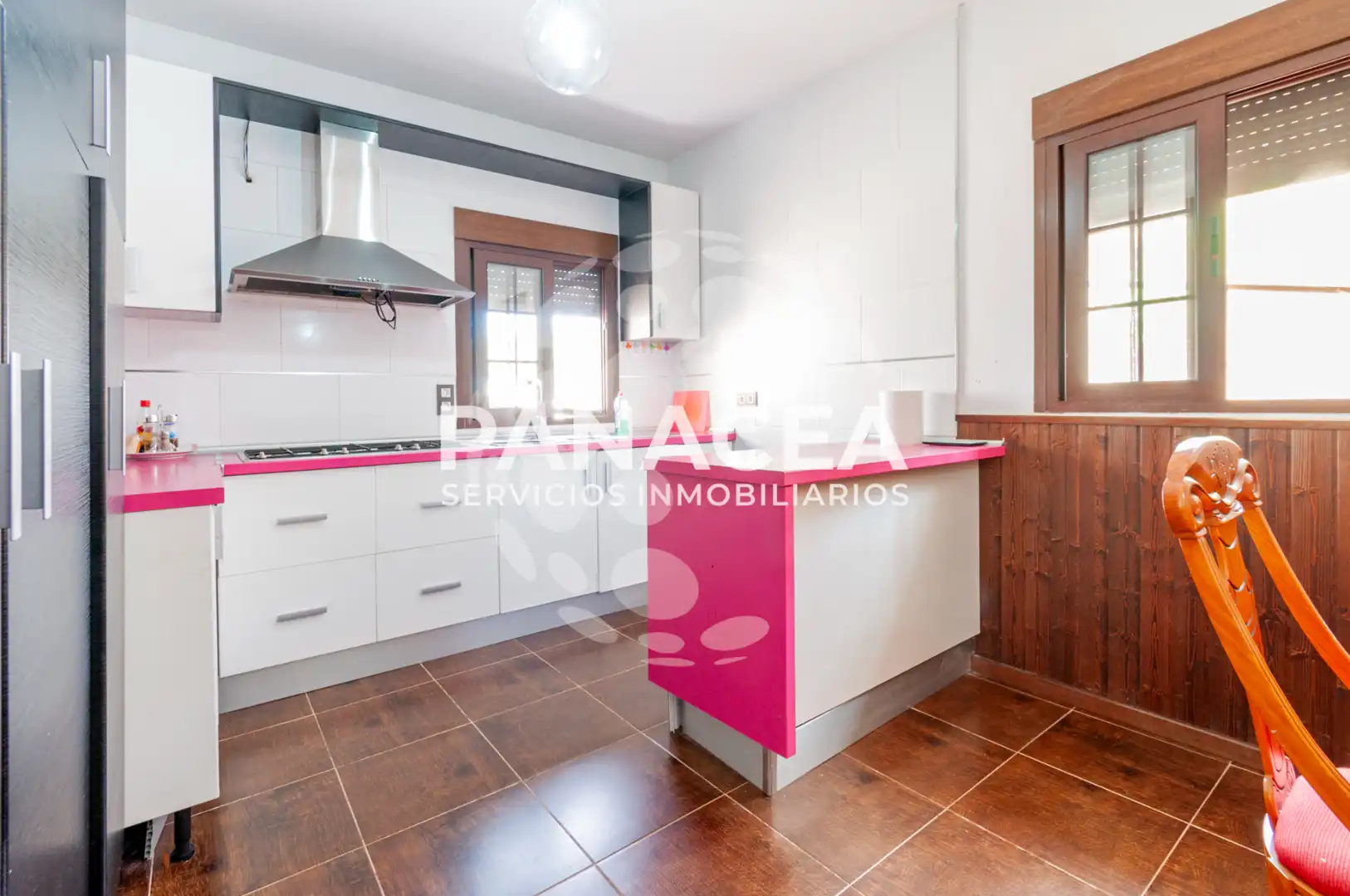 Cuina de Casa o xalet en venda en Almegíjar amb Moblat, Forn i Microones