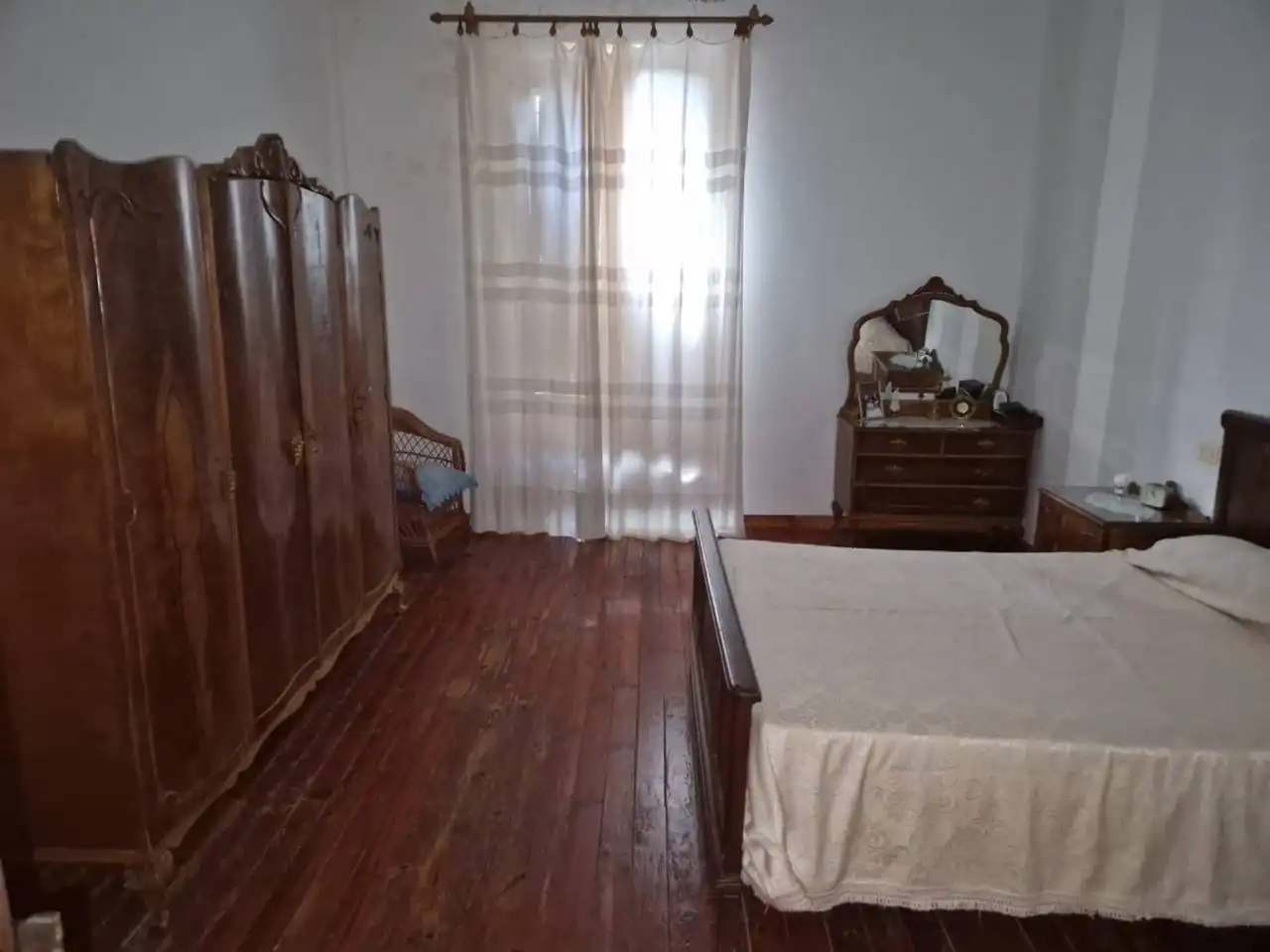 Dormitori de Casa o xalet en venda en Petín