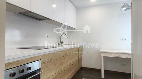 Foto 2 de Piso en venta en Fernando VI Bloque 2 Portal 1, Esteiro, Ferrol
