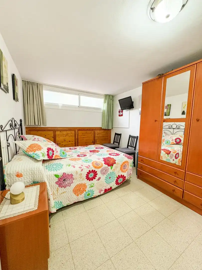 Habitación de Casa adosada en venta en Castellar del Vallès con Aire acondicionado, Calefacción y Terraza