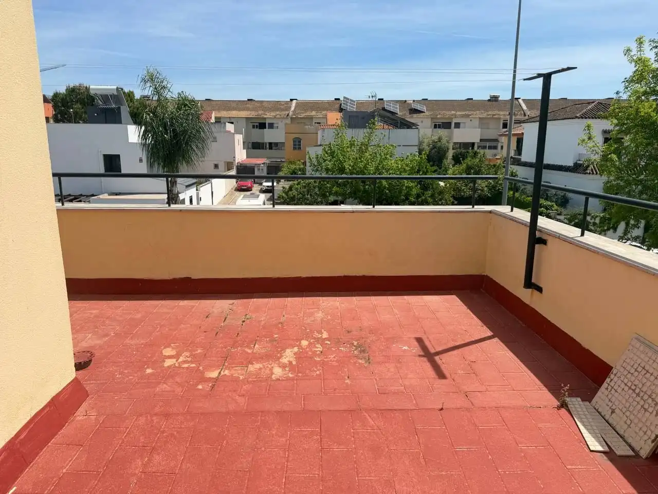 Terraza de Casa adosada en venta en Bormujos con Alarma