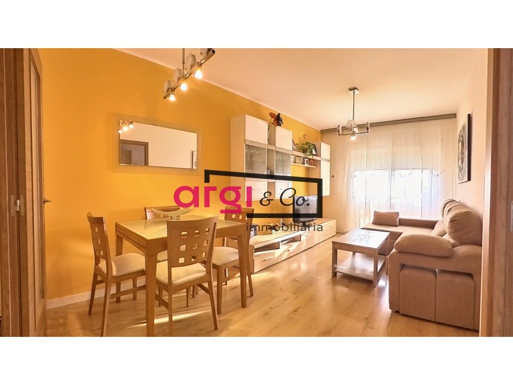 Piso en venta en N/A, Centre