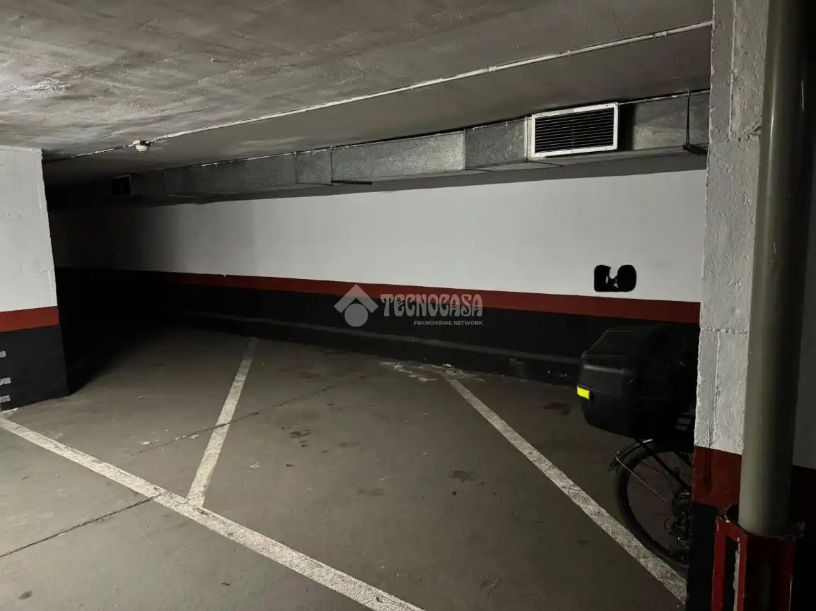 Parking of Garage for sale in Madrid