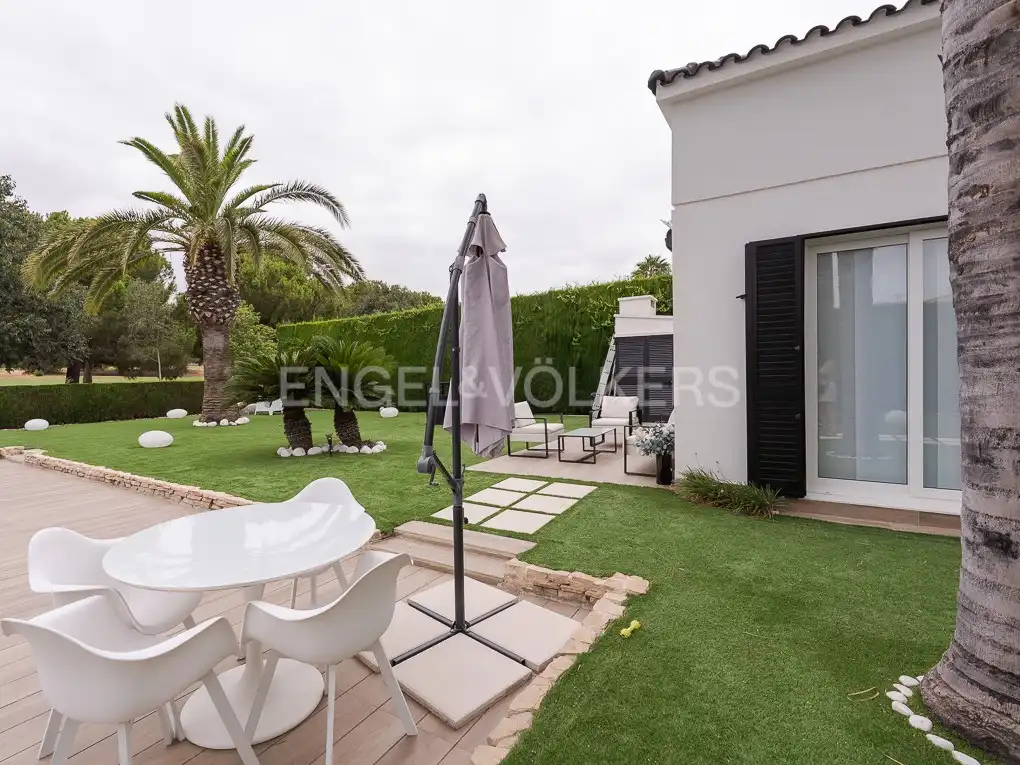 Terrace of Houses for rent in Bétera  with Air Conditioner, Heating and Private garden